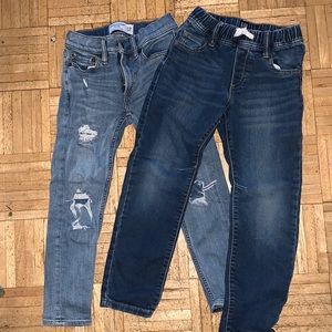 Set of 2 boys jeans size 7/8